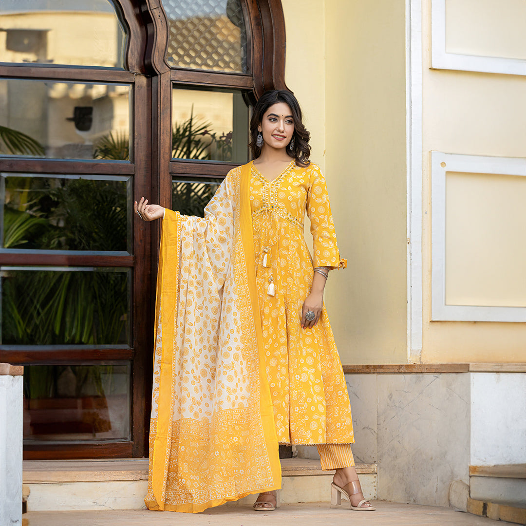 Pineapple Yellow Alia Style Cotton Suit