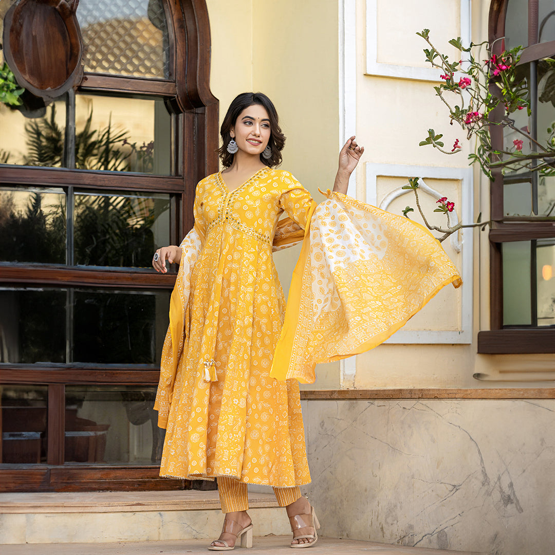 Pineapple Yellow Alia Style Cotton Suit