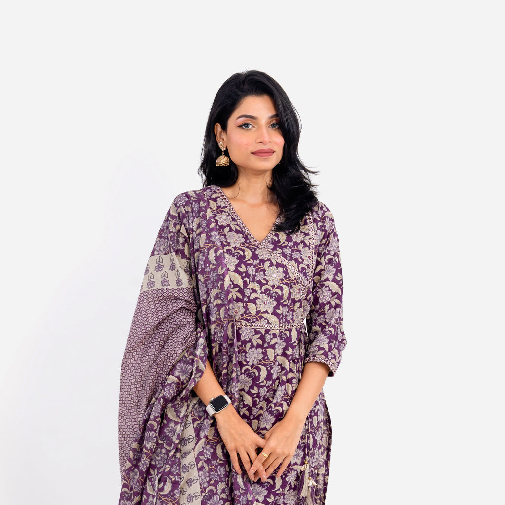 Lotus and The Wine Cotton Suit