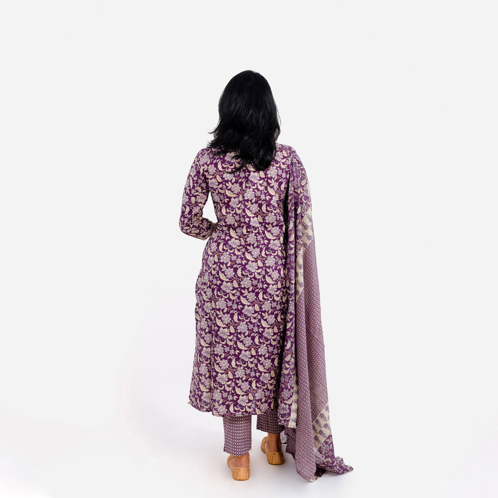 Lotus and The Wine Cotton Suit