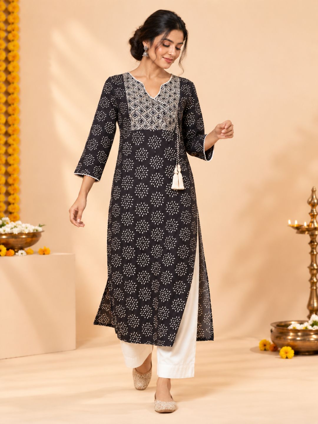 Black Embroidered Rangoli Print Cotton Kurta