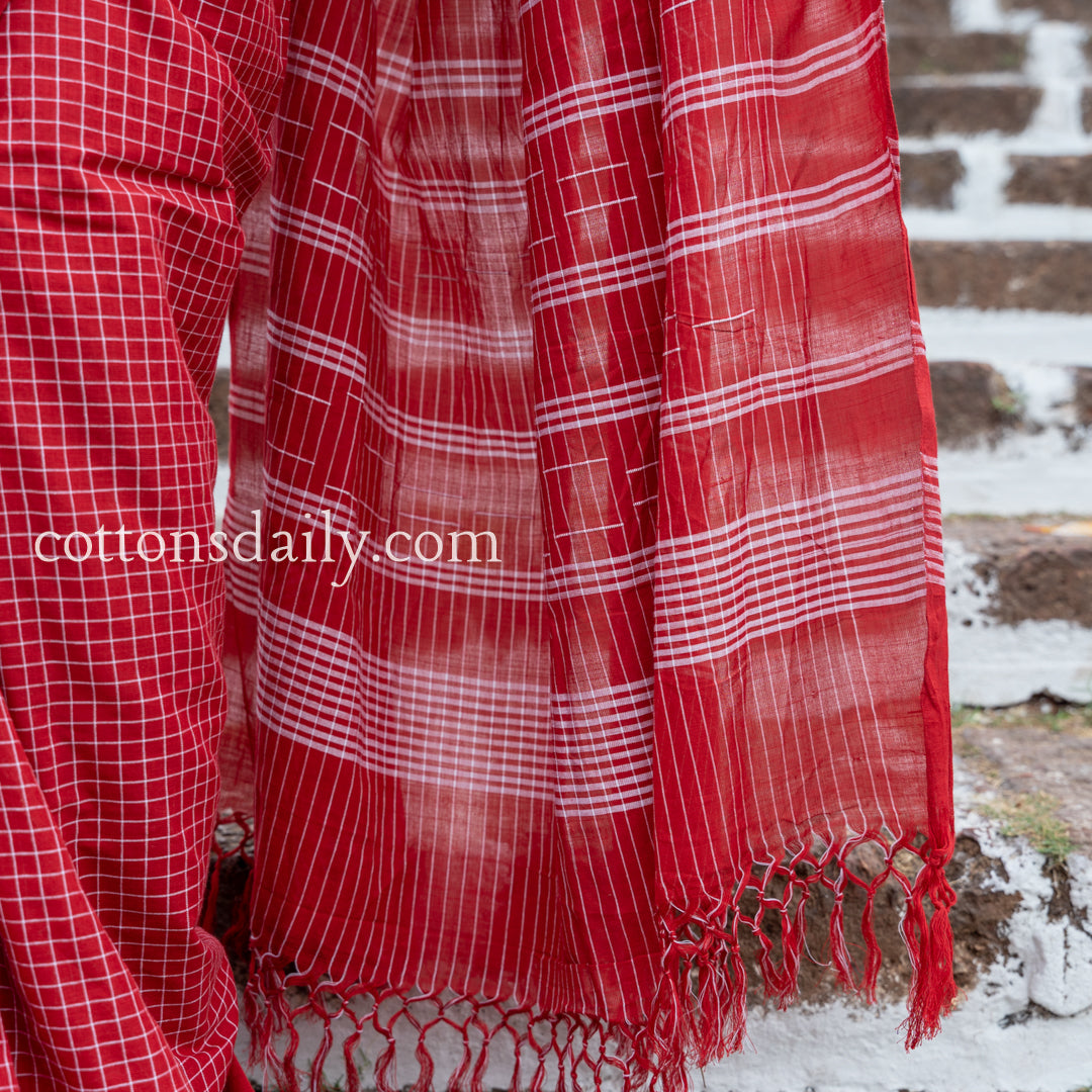Glamourous Panaji Red Kunbi Saree