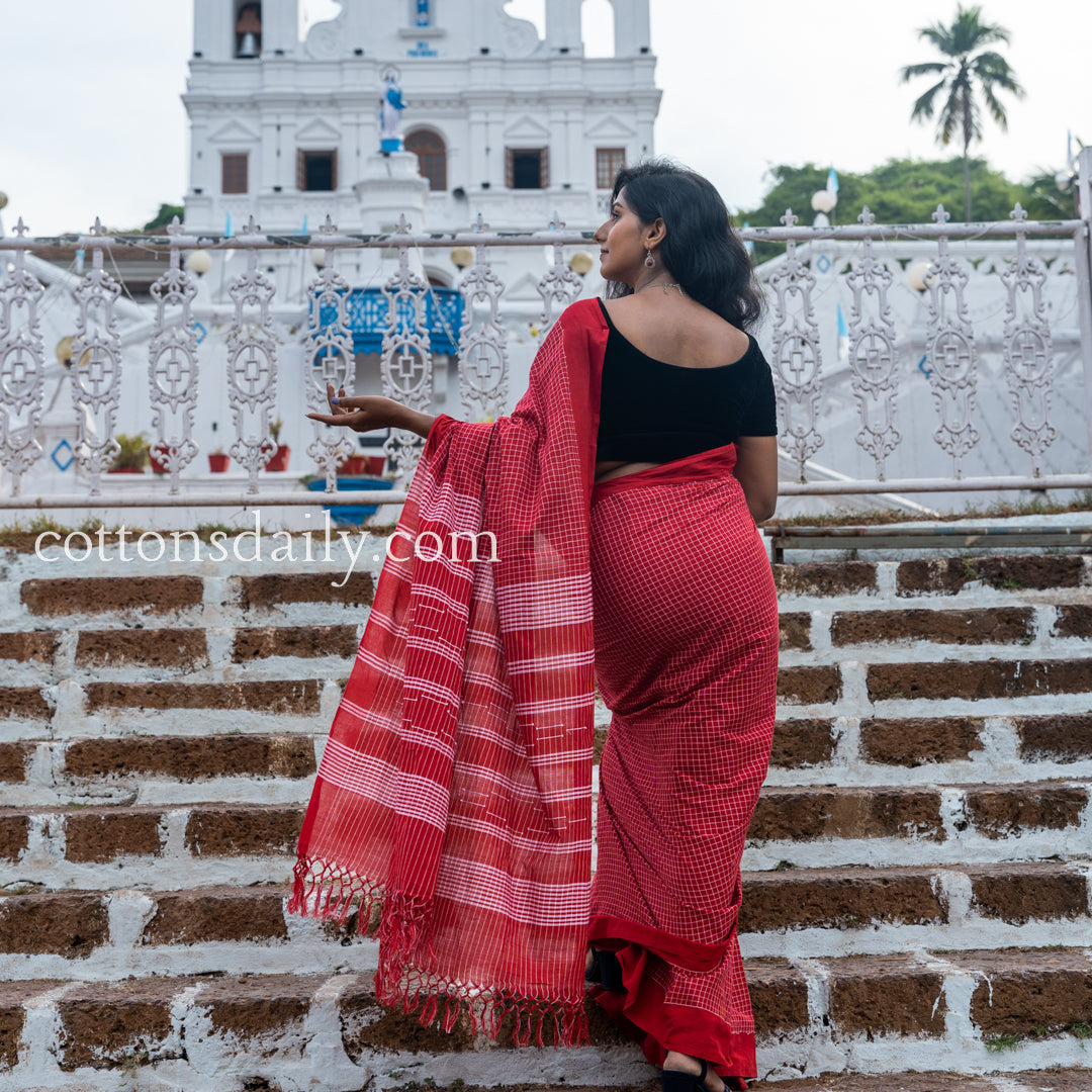 Glamourous Panaji Red Kunbi Saree