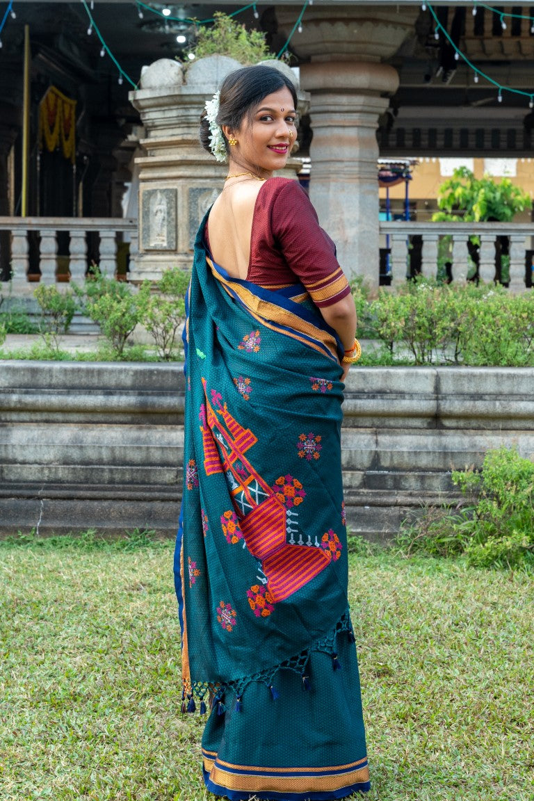 Mandira Majestic Green Kasuti Pallu Work Cotton Khun Saree