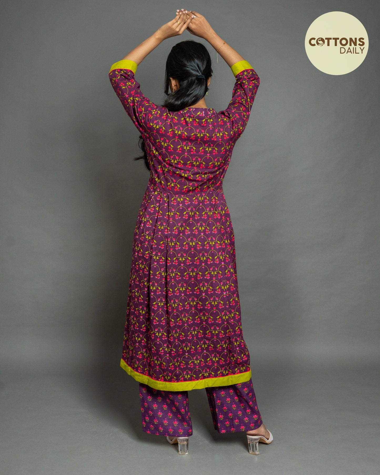 Dazzling Jasmine Cotton Kurta Set