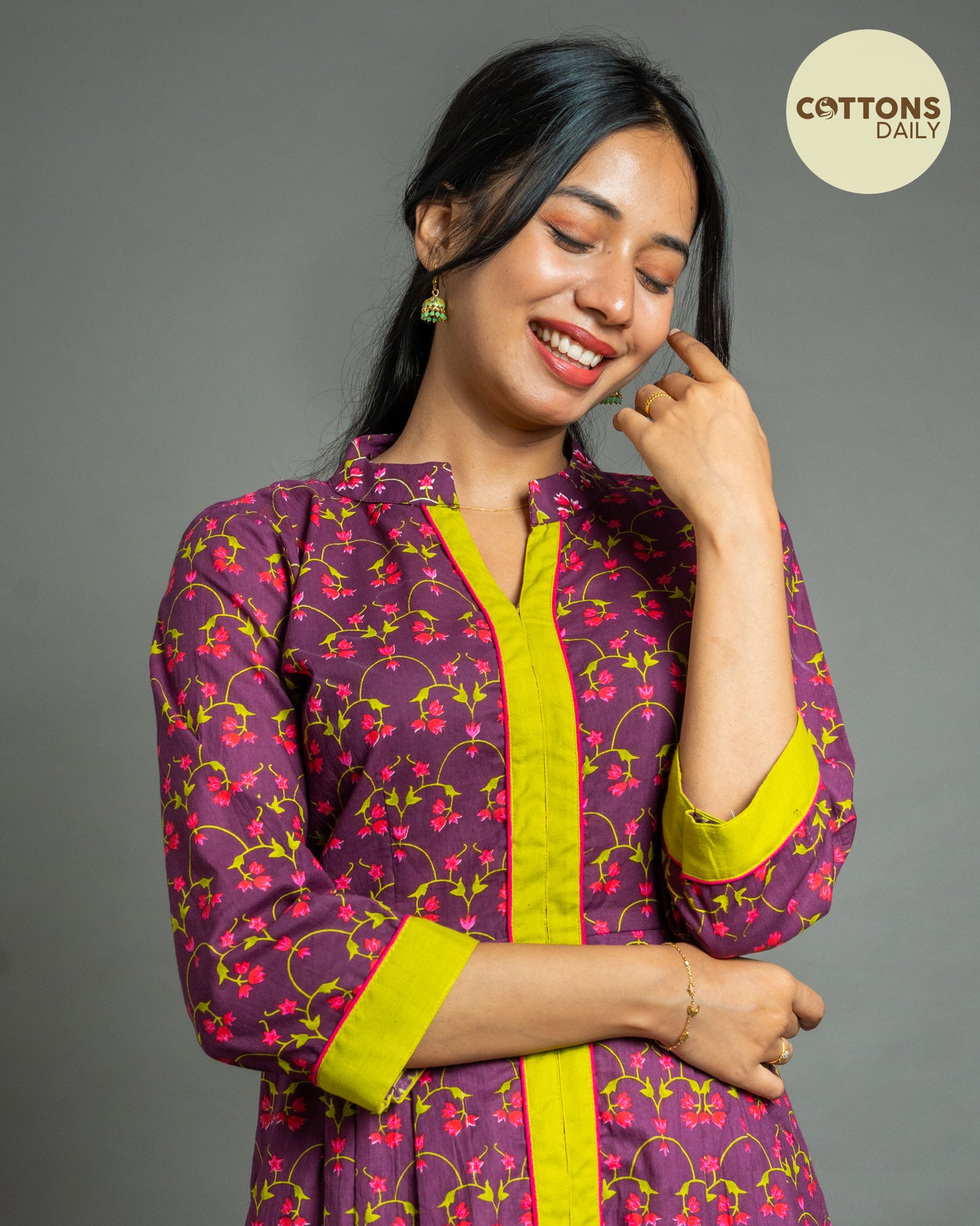 Dazzling Jasmine Cotton Kurta Set