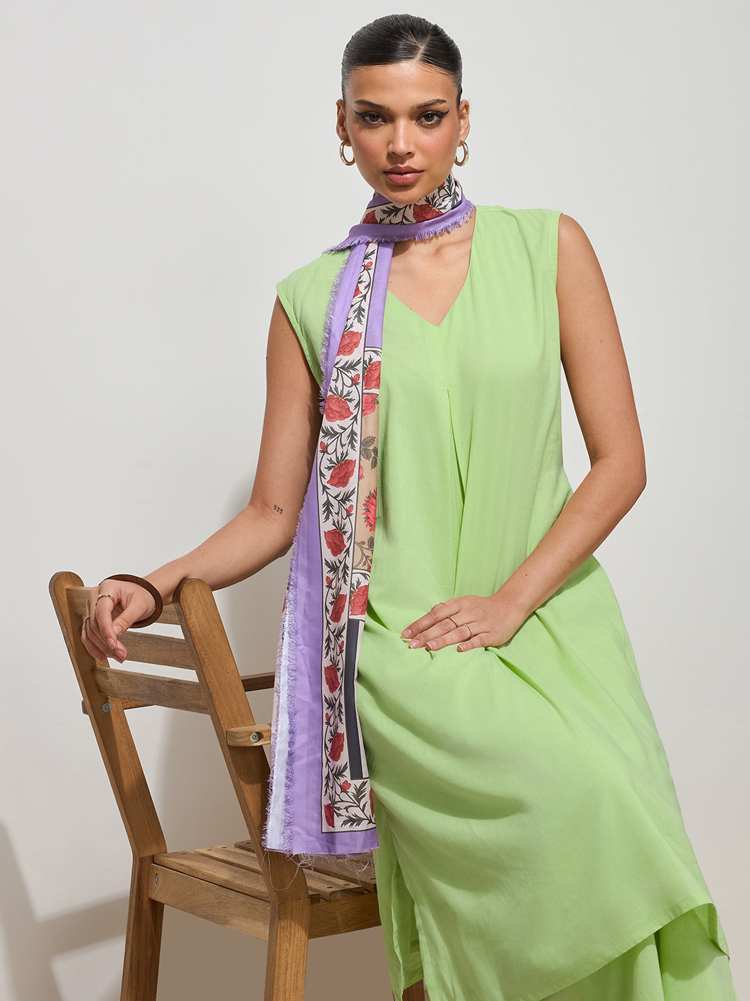 Pista Green Solid Cotton Suit