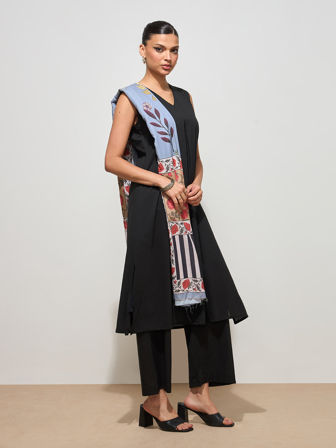 Black Solid Cotton Suit