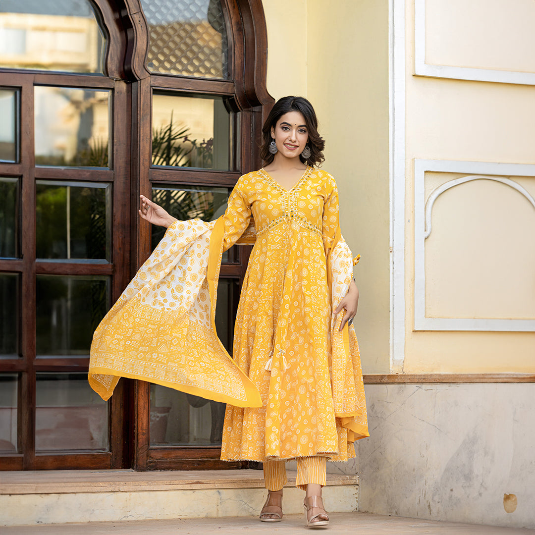Pineapple Yellow Alia Style Cotton Suit