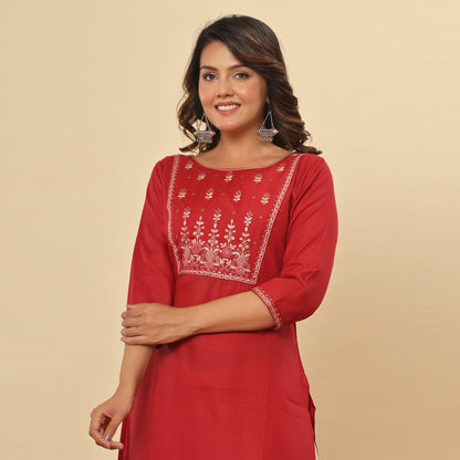 Red Embroidered Solid Straight Cotton Kurta