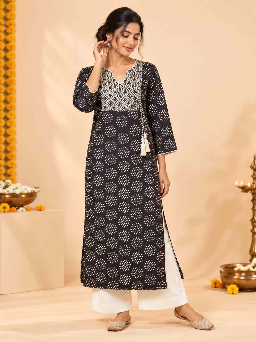 Black Embroidered Rangoli Print Cotton Kurta