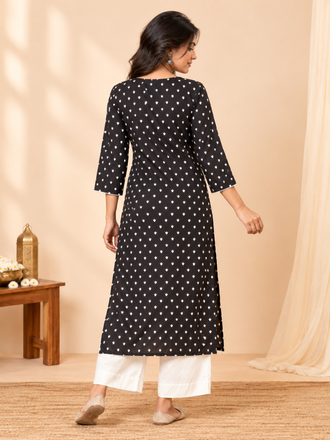 Elegant Black Embroidered Cotton Kurta