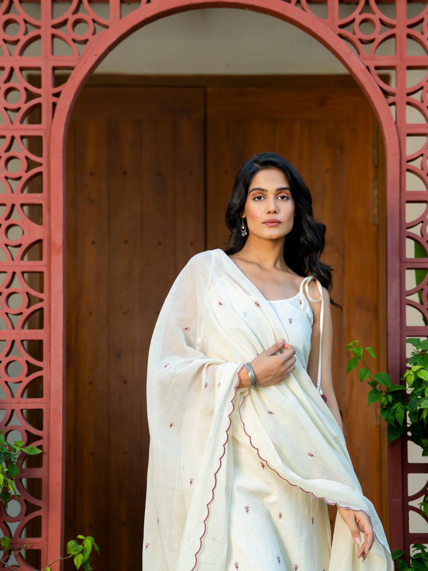 Delicate Darling Hand Crafted Airy Linen Kurta Set