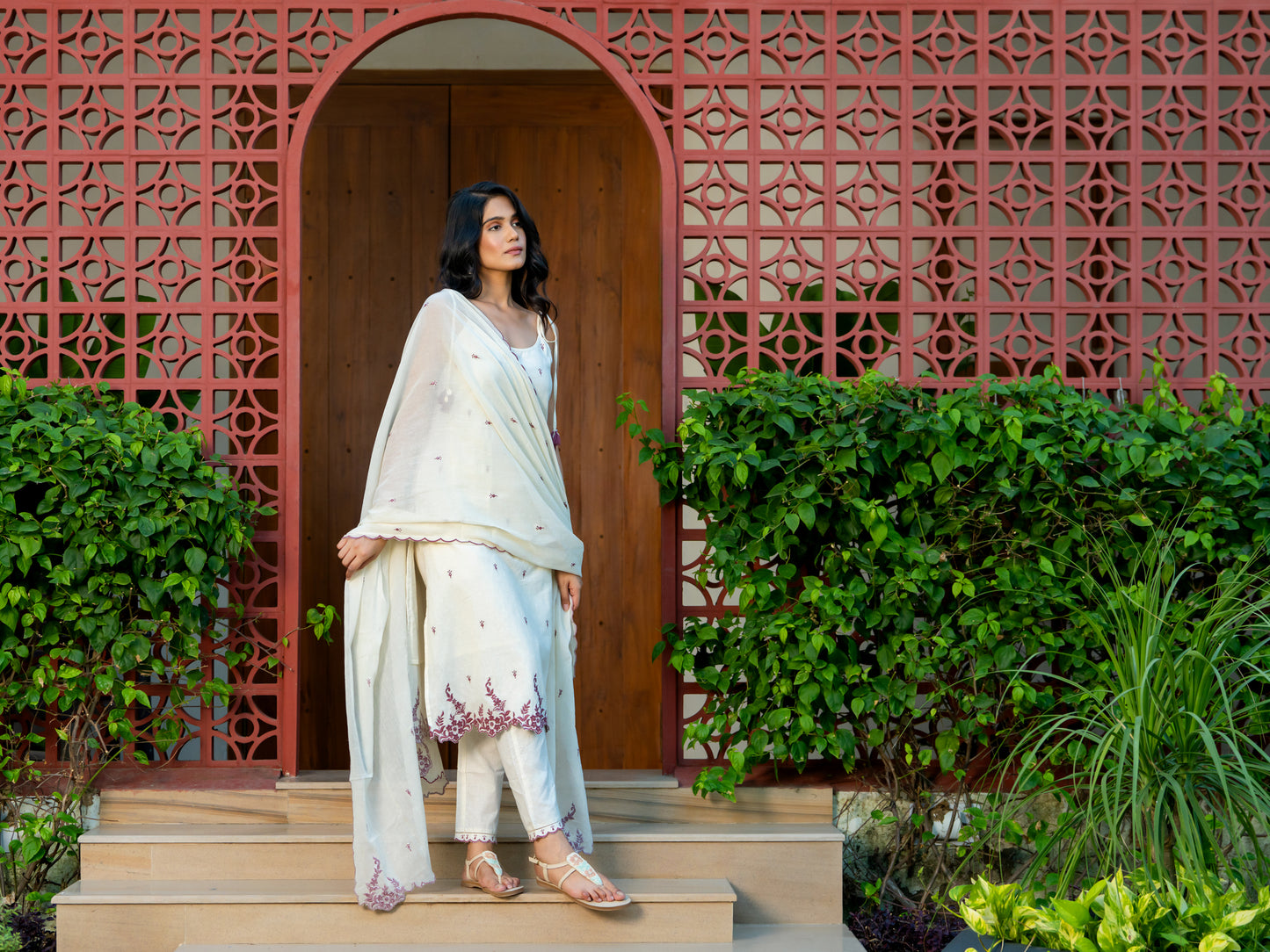 Delicate Darling Hand Crafted Airy Linen Kurta Set