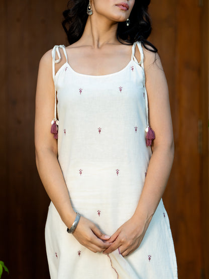 Delicate Darling Hand Crafted Airy Linen Kurta Set