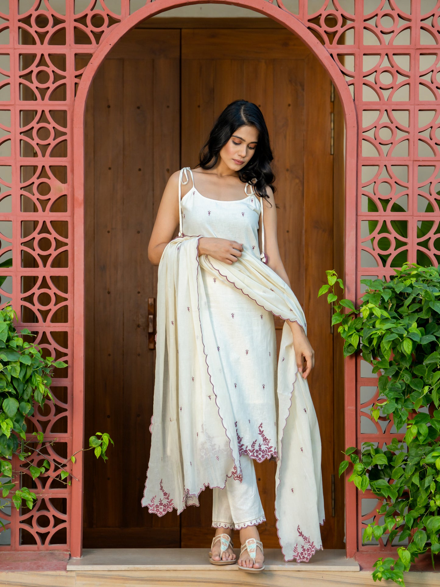 Delicate Darling Hand Crafted Airy Linen Kurta Set