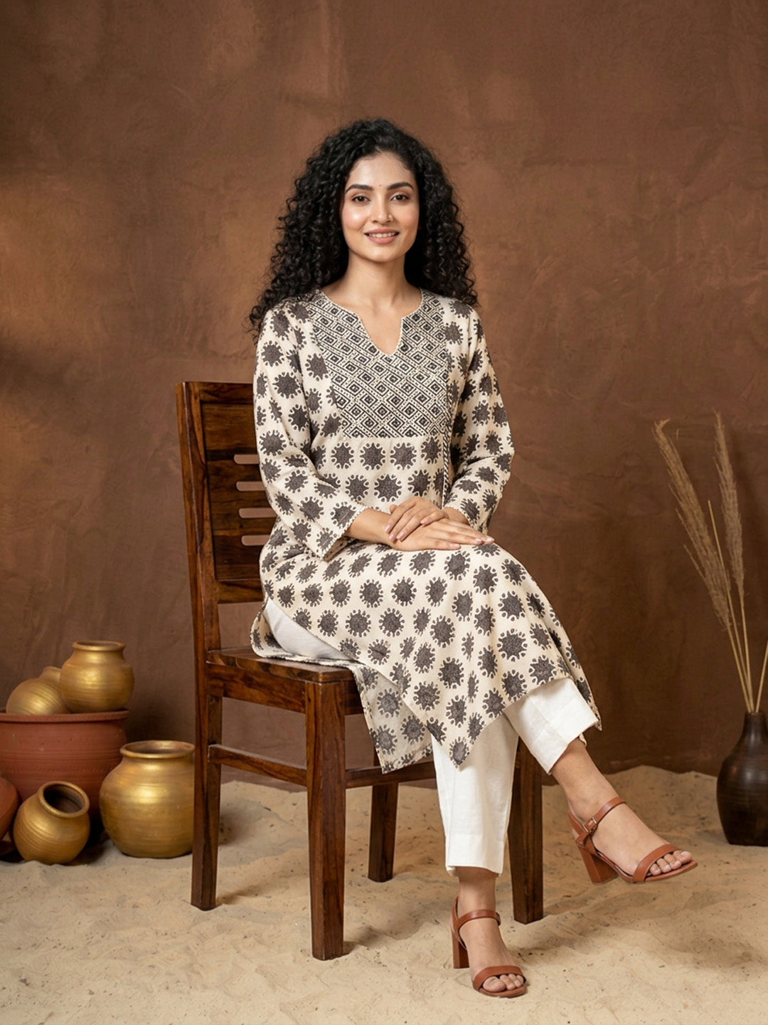 Cream Embroidered Rangoli Print Cotton Kurta