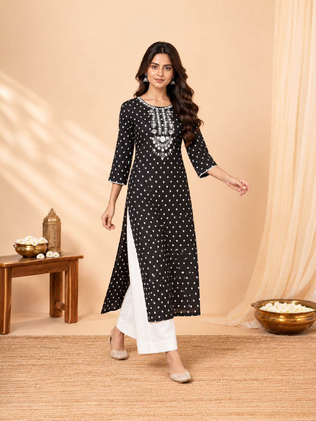 Elegant Black Embroidered Cotton Kurta
