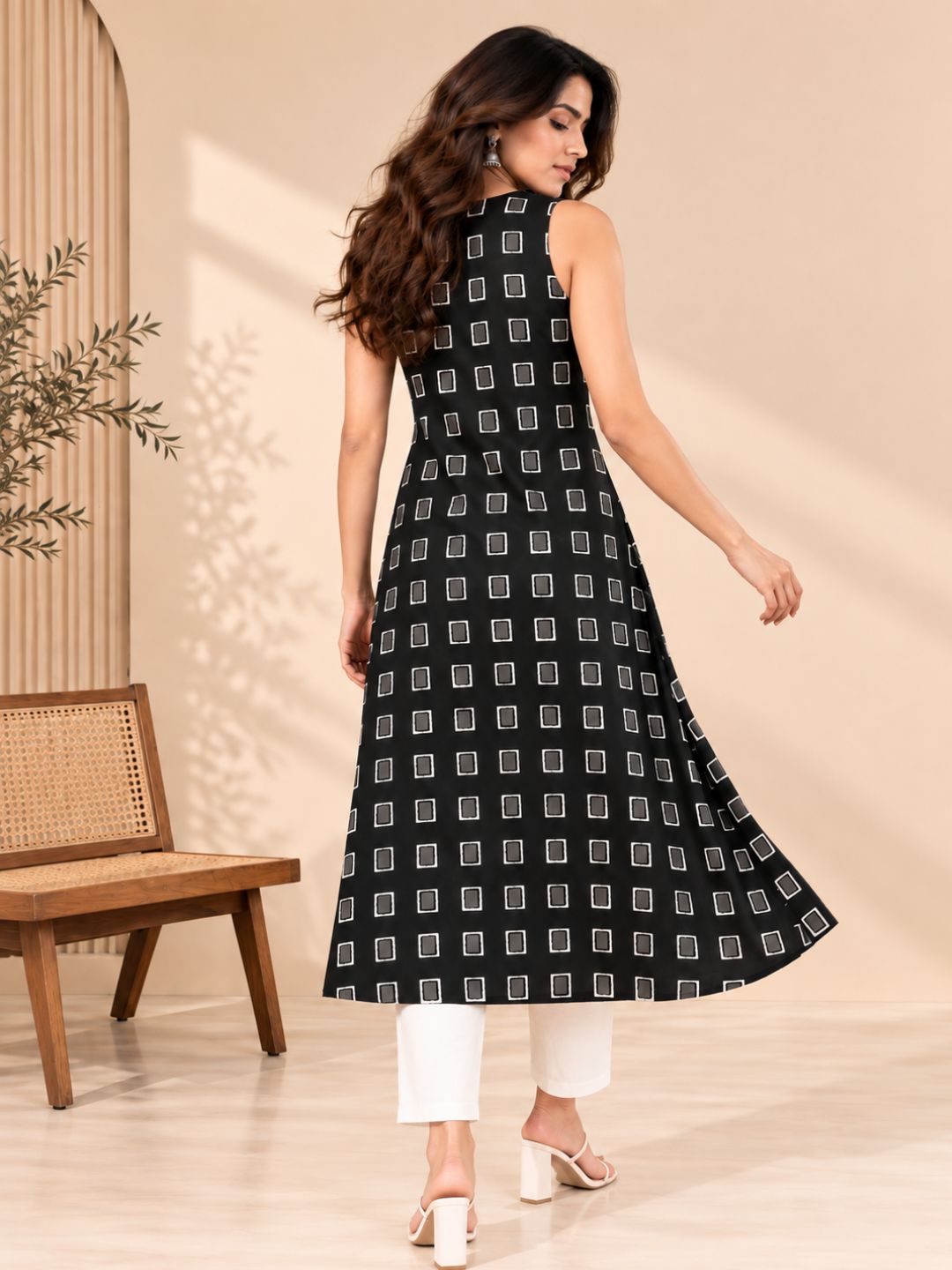 Everyday Black A-line Cotton Kurta