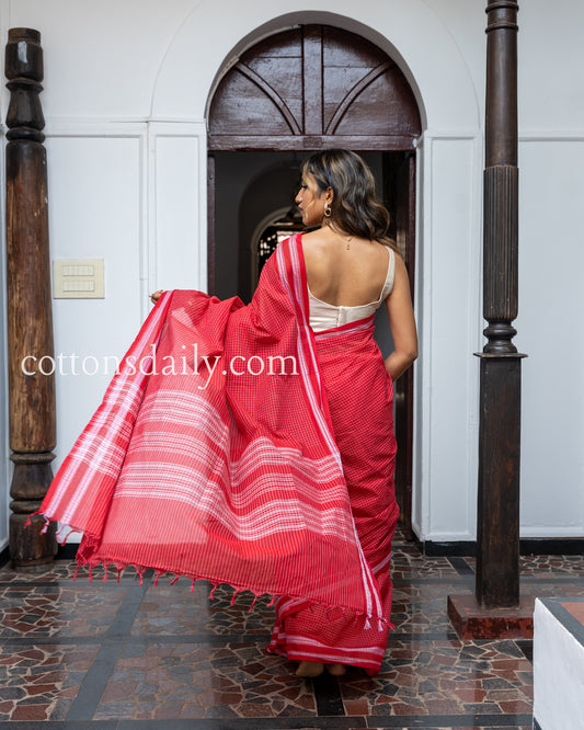 La Salcete Cherry Red Kunbi Saree