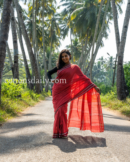 Parra Charmer Red Kunbi Saree