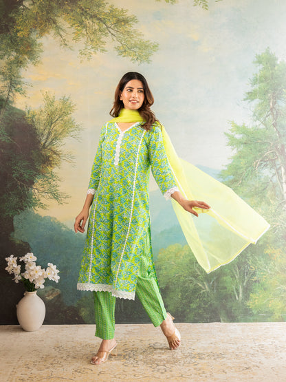 Floral Parrot Green Lace Work Cotton Suit