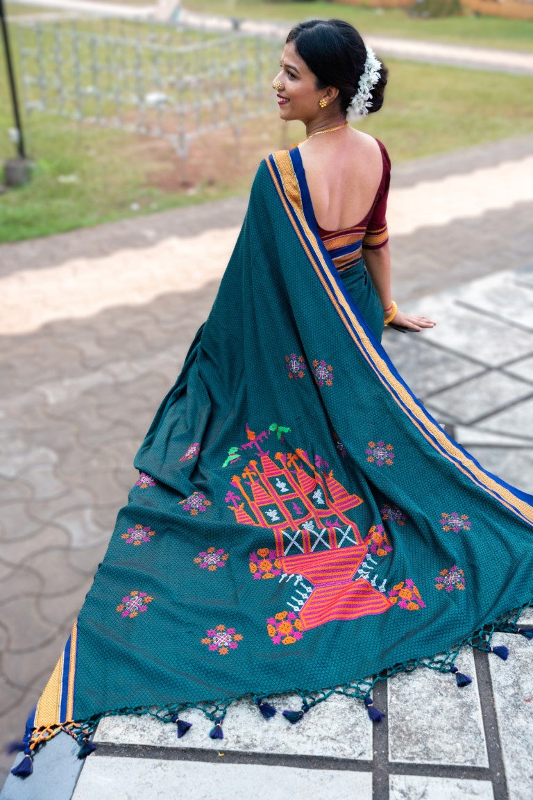 Mandira Majestic Green Kasuti Pallu Work Cotton Khun Saree
