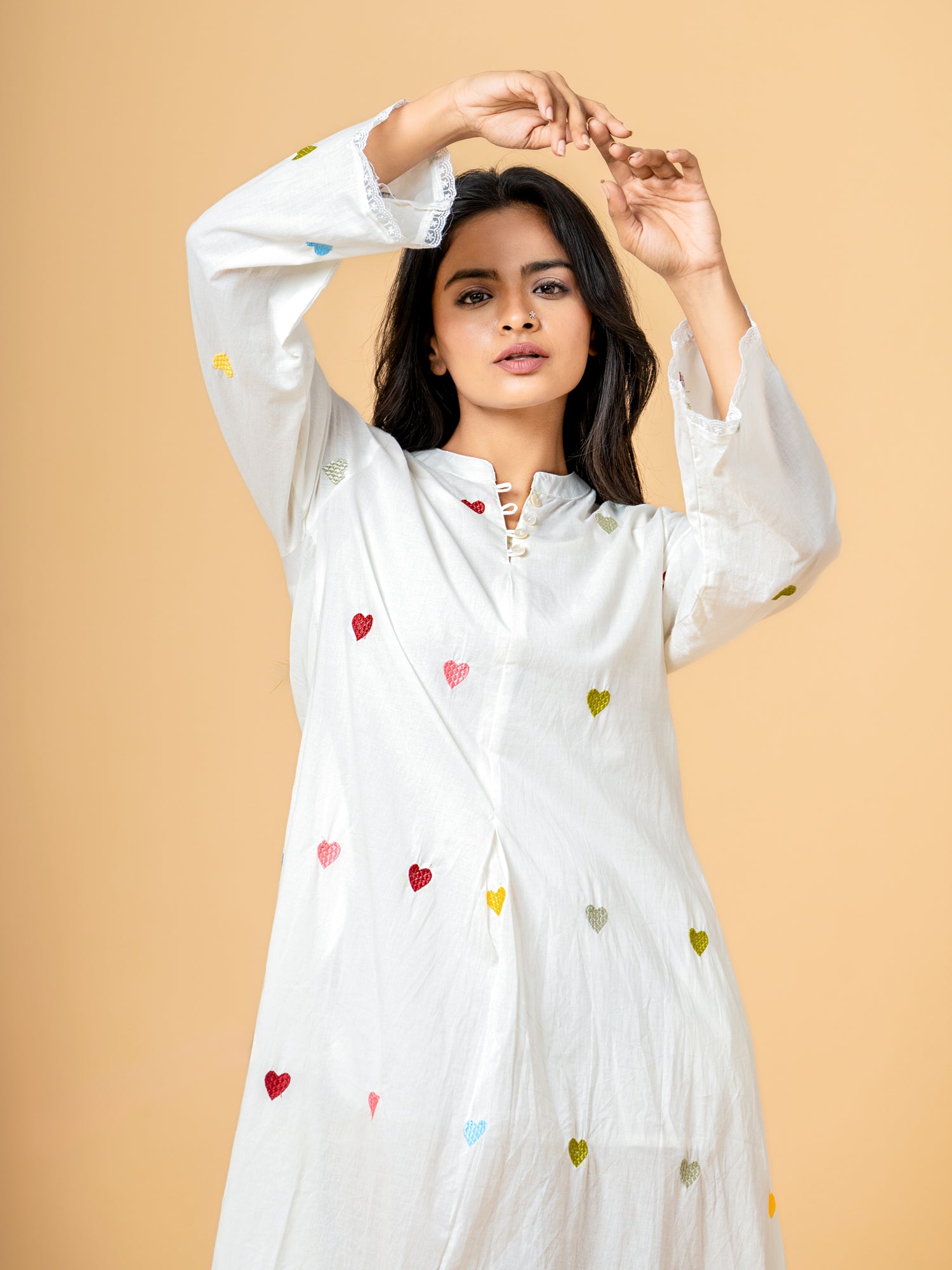 Detailed view of the chic Mandarin Collar design on the neckline of the Rich White Cotton Kurta, perfect for casual or formal wear.