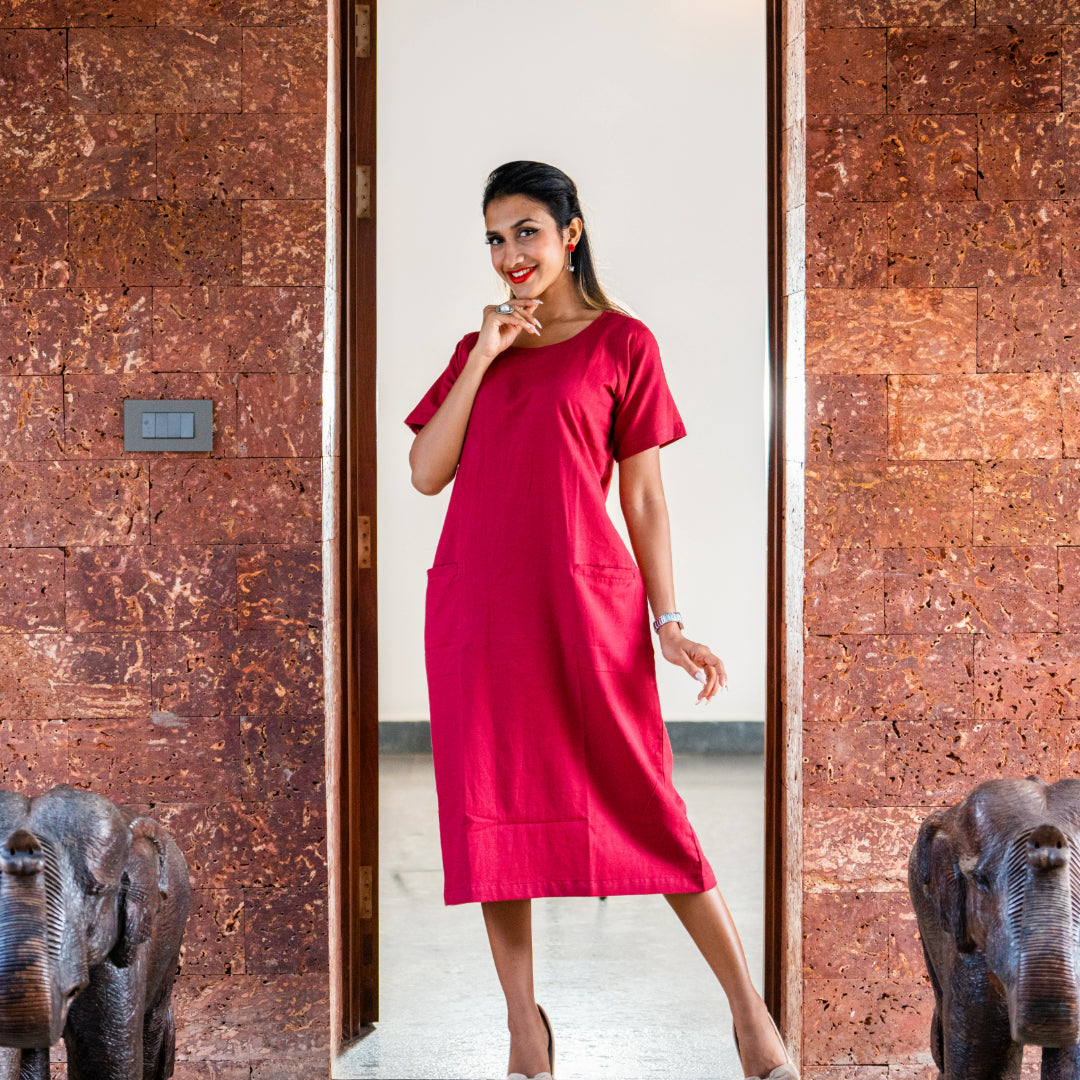 Red Lipstick Straight Cotton Dress