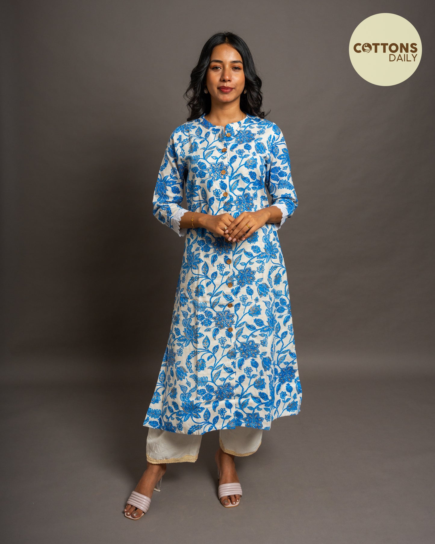 Blue Floral Patterned Kurta Set